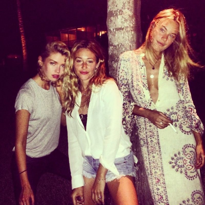 Camille Rowe – Twitter, Instagram and Personal Pics, September 2015 ...