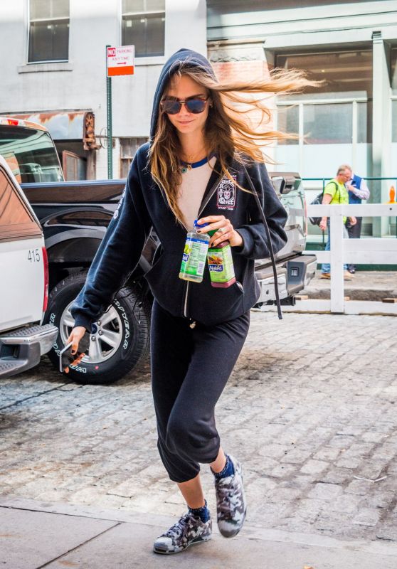 Cara Delevingne Headed to Gym in New York City, September 2015