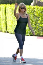 Goldie Hawn in Leggings - Out for a Walk in Brentwood, September 2015