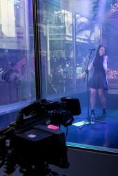 Jess Glynne - Performs on Stage During a Launch for MUSIC CUBE