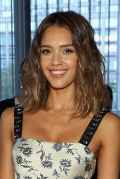 Jessica Alba - Tory Burch Fashion Show in NYC, September 2015