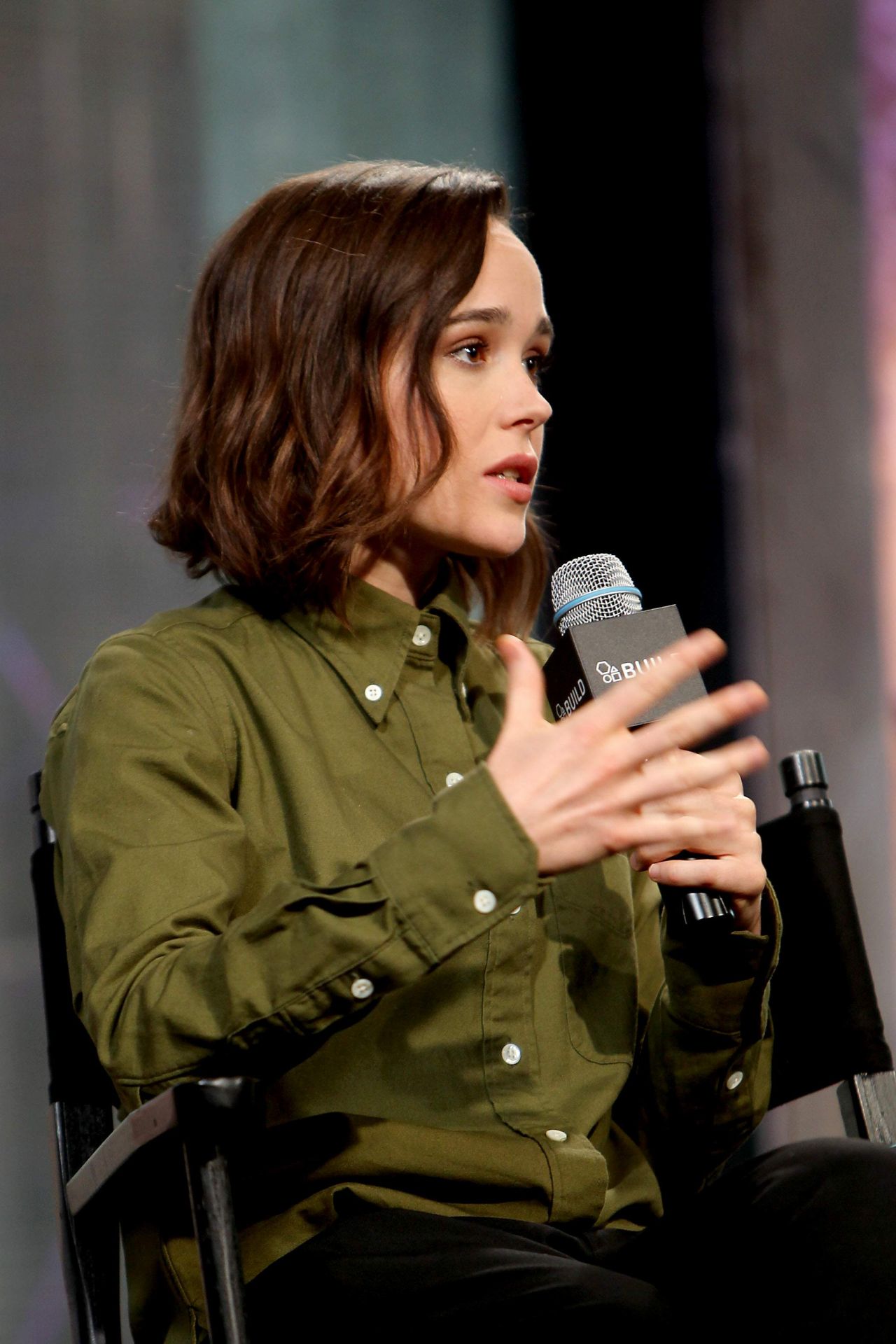 Julianne Moore And Ellen Page Freeheld Aol Build Speaker