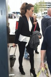 Kate Beckinsale Arriving at Heathrow Airport, September 2015