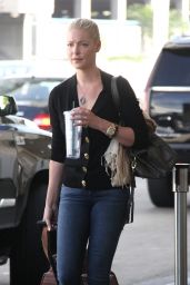 Katherine Heigl is Set to Depart on Her Flight at LAX, September 2015