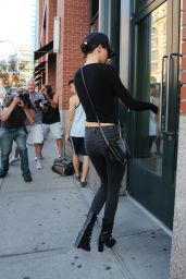 Kendall Jenner Casual Style - Out & About in New York, September 2015