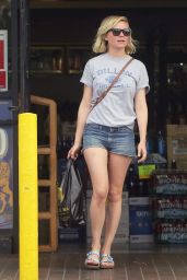Kirsten Dunst in Jeans Shorts - Shopping in LA, August 2015
