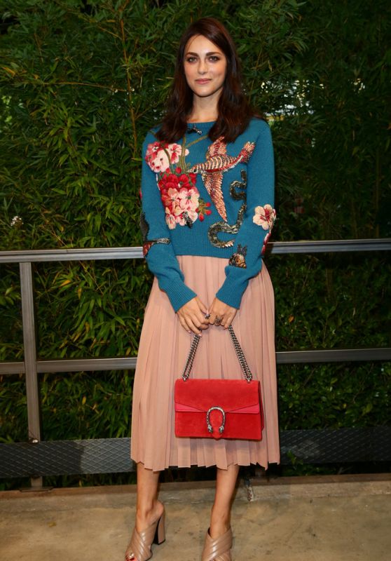 Miriam Leone at Gucci Show – Milano Fashion Week, September 2015