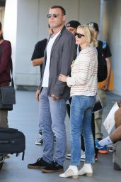 Naomi Watts Airport Style - Los Angeles International Airport, September 2015