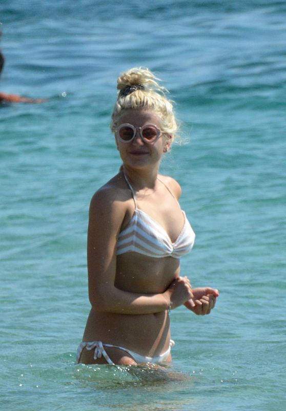 Pixie Lott Hot in Bikini - Mykonos, Greece, September 2015