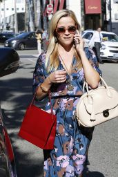 Reese Witherspoon Street Fashion - Out in Los Angeles, September 2015 ...