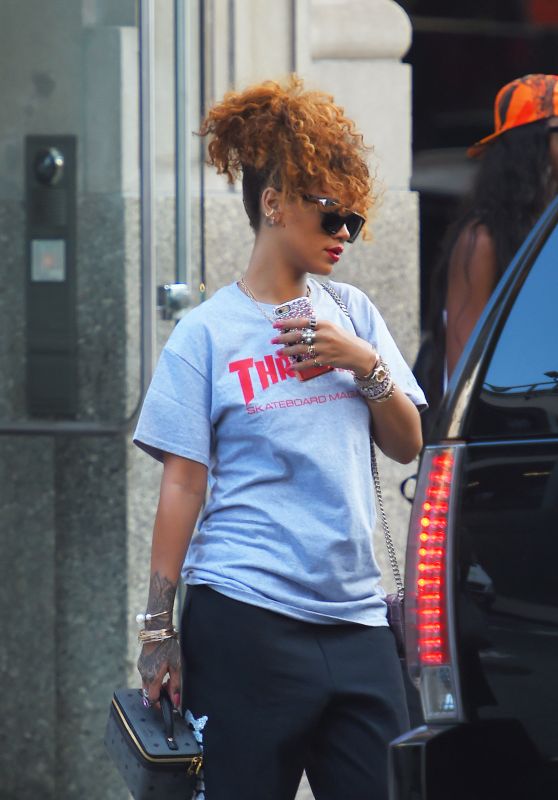 Rihanna Street Style - Out in NYC, September 2015