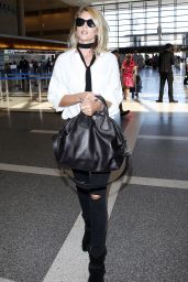 Rosie Huntington-Whiteley Airport Style - LAX, September 2015