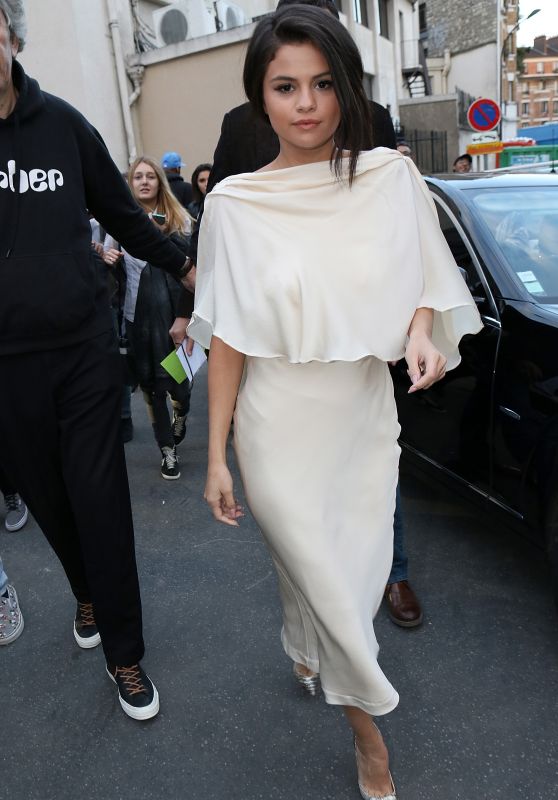 Selena Gomez - Leaving a Recording Studio in Paris, September 2015