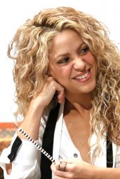 Shakira - The Happy Factor Forum Hosted by Fisher-Price in New York, September 2015