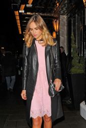 Suki Waterhouse - Leaving Claridge