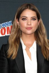 Ashley Benson, Lucy Hale, Shay Mitchell - New York Comic-Con PLL Panel and Signing, October 2015