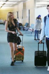 Bella Thorne - at Vancouver International Airport, October 2015
