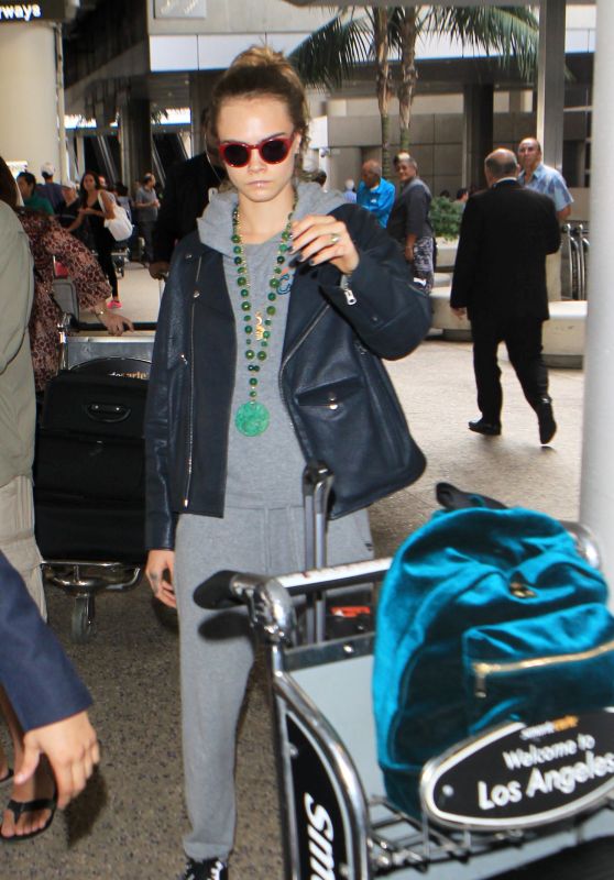 Cara Delevingne at LAX Airport, October 2015