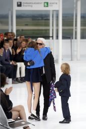 Cara Delevingne - Chanel Show - Paris Fashion Week Womenswear S/S 2016