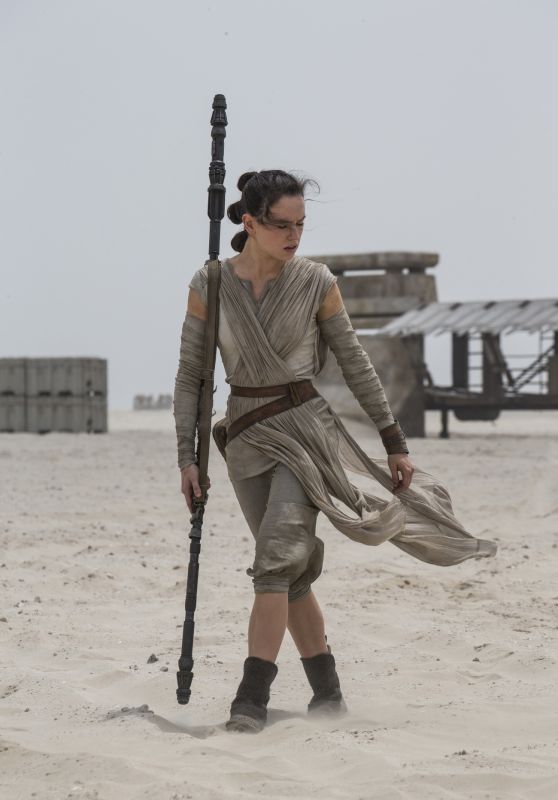 Daisy Ridley - Star Wars: The Force Awakens Poster and Photos (2015)
