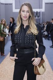 Dylan Frances Penn at the Chloé Fashion Show, October 2015