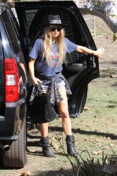 Fergie Street Style - Out in Brentwood, October 2015