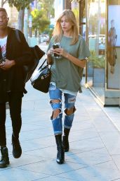 Hailey Baldwin in Ripped Jeans - Out in LA. October 2015