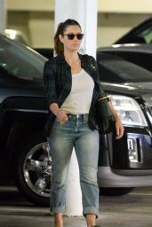Jessica Biel in Jeans - Out in Santa Monica. October 2015 
