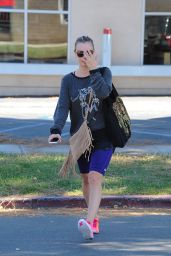 Kaley Cuoco - Leaving Yoga Class in Los Angeles, October 2015
