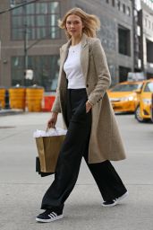 Karlie Kloss - Out in New York City, October 2015