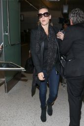 Kate Winslet Airport Style - LAX in Los Angeles, October 2015