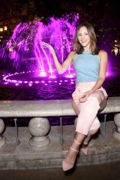 Katharine McPhee - Breast Cancer Awareness Event in Los Angeles