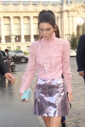 Kendall Jenner - Arriving at Shiatz Chen Fashion Show in Paris, October 2015