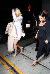 Kylie Jenner& Kim Kardashian at Craig