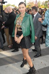 Miranda Kerr - Louis Vuitton Fashion Show in Paris, October 2015