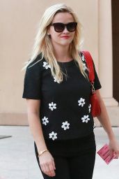 Reese Witherspoon - Arrives at Buchon for Dinner, October 2015 • CelebMafia