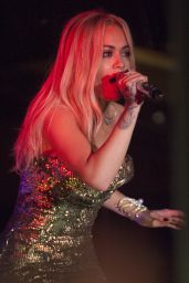 Rita Ora - Performs at the 