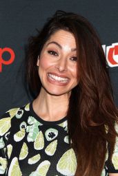 Sarah Shahi - Promoting Person of Interest at 2015 New York Comic-Con