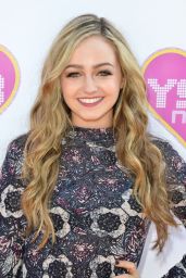 Sophie Reynolds - YSBnow Launch Party in Los Angeles