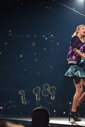 Taylor Swift Performs at 1989 World Tour in Miami