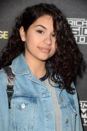  Alessia Cara – Westwood One Presents the American Music Awards 2015 Radio Row Day 2 in Los Angeles