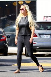 Amanda Bynes - Out in Los Angeles, October 2015