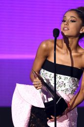 Ariana Grande – 2015 American Music Awards in Los Angeles