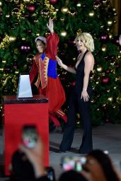 Britney Spears - Christmas Tree Lighting Ceremony at the LINQ Promenade in Las Vegas 11/21/2015