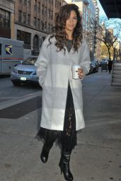 Camila Alves - Leaves Her Downtown Hotel - Manhattan, november 2015