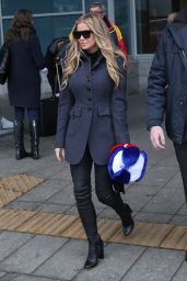 Carmen Electra - Arriving in Moscow, 11/25/2015