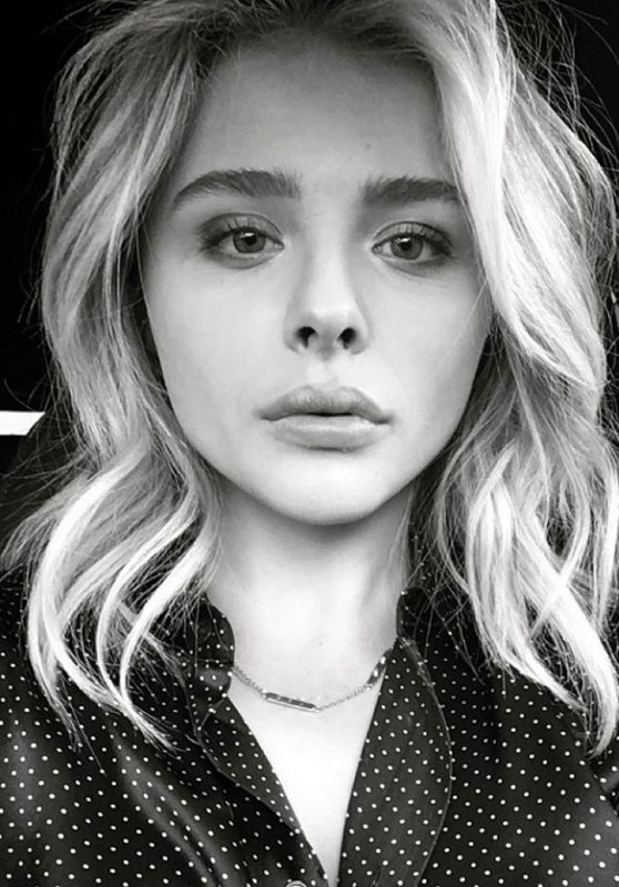 Chloe Grace Moretz Social Media Pics - November 2015