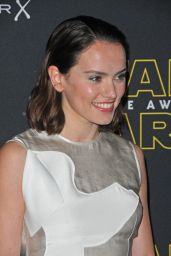 Daisy Ridley - Fashion Finds The Force Event in London, November 2015