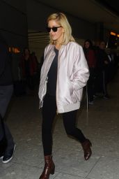 Ellie Goulding at LAX Airport, November 2015