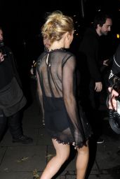 Ellie Goulding Night Out Style - Leaving the Rosewood Hotel in London, November 2015